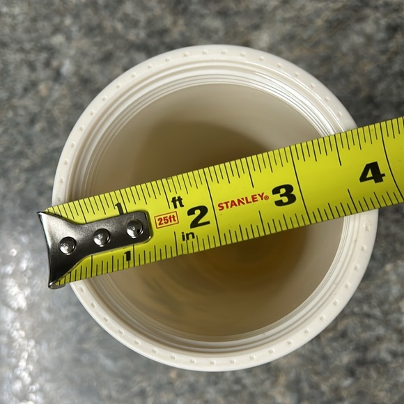 RARE 2014 Starbucks Venti Cup Tumbler Flower Pattern Plastic 24 oz 710 ml - Picture 6 of 6